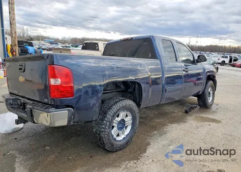 2008 Chevrolet Silverado K1500 z USA, uszkodzony, nr VIN 1GCEK19C68Z308526